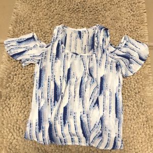 Shoulder Cutout  blouse